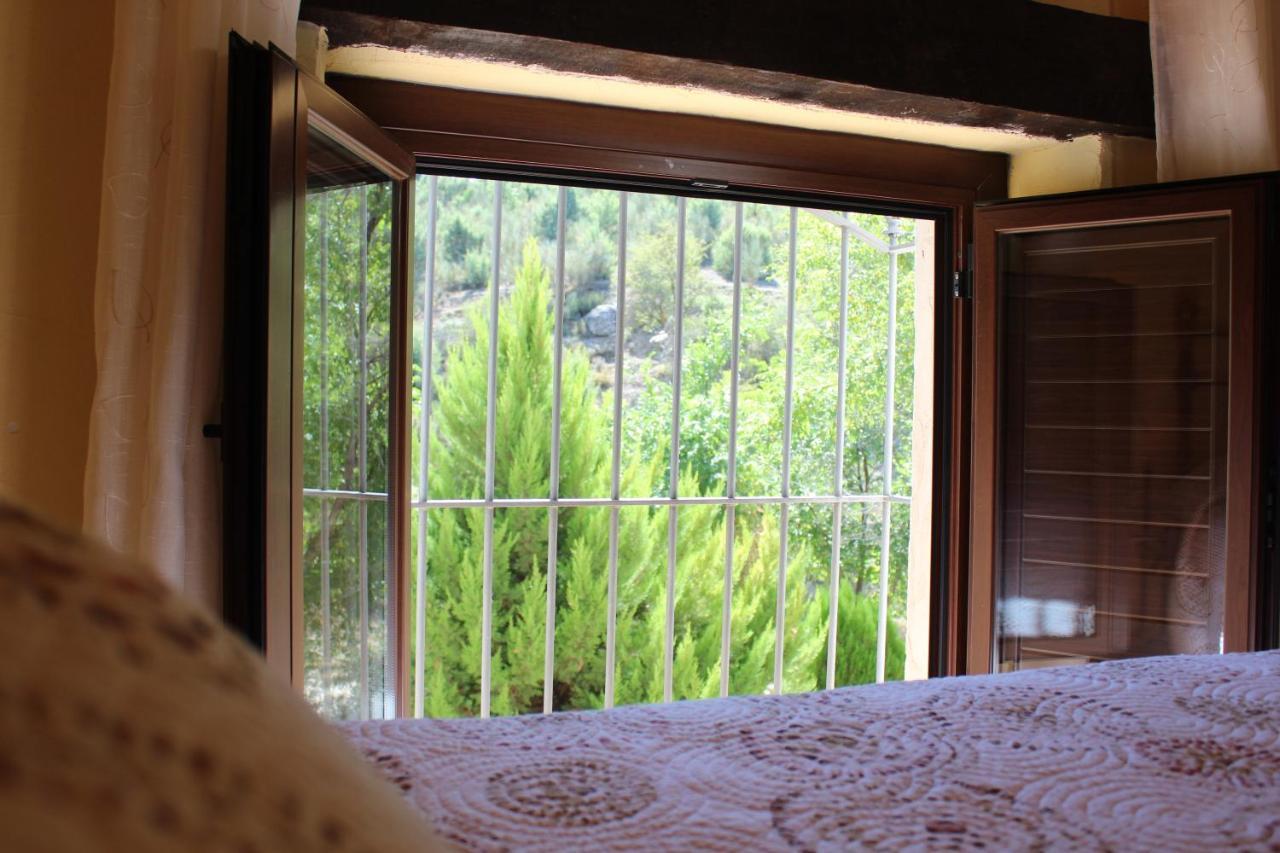 La Noguera Casa Rural วูเอสการ์ ภายนอก รูปภาพ