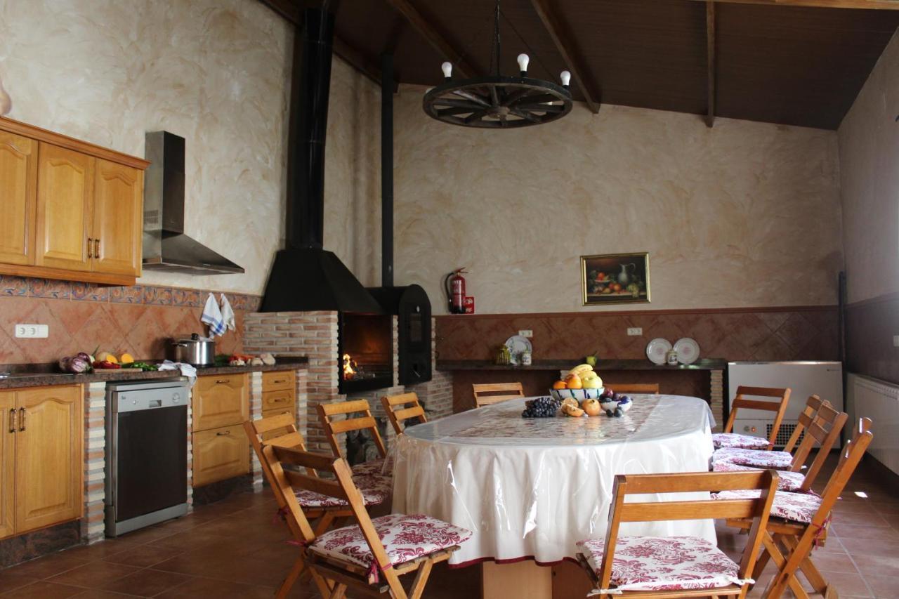 La Noguera Casa Rural วูเอสการ์ ภายนอก รูปภาพ