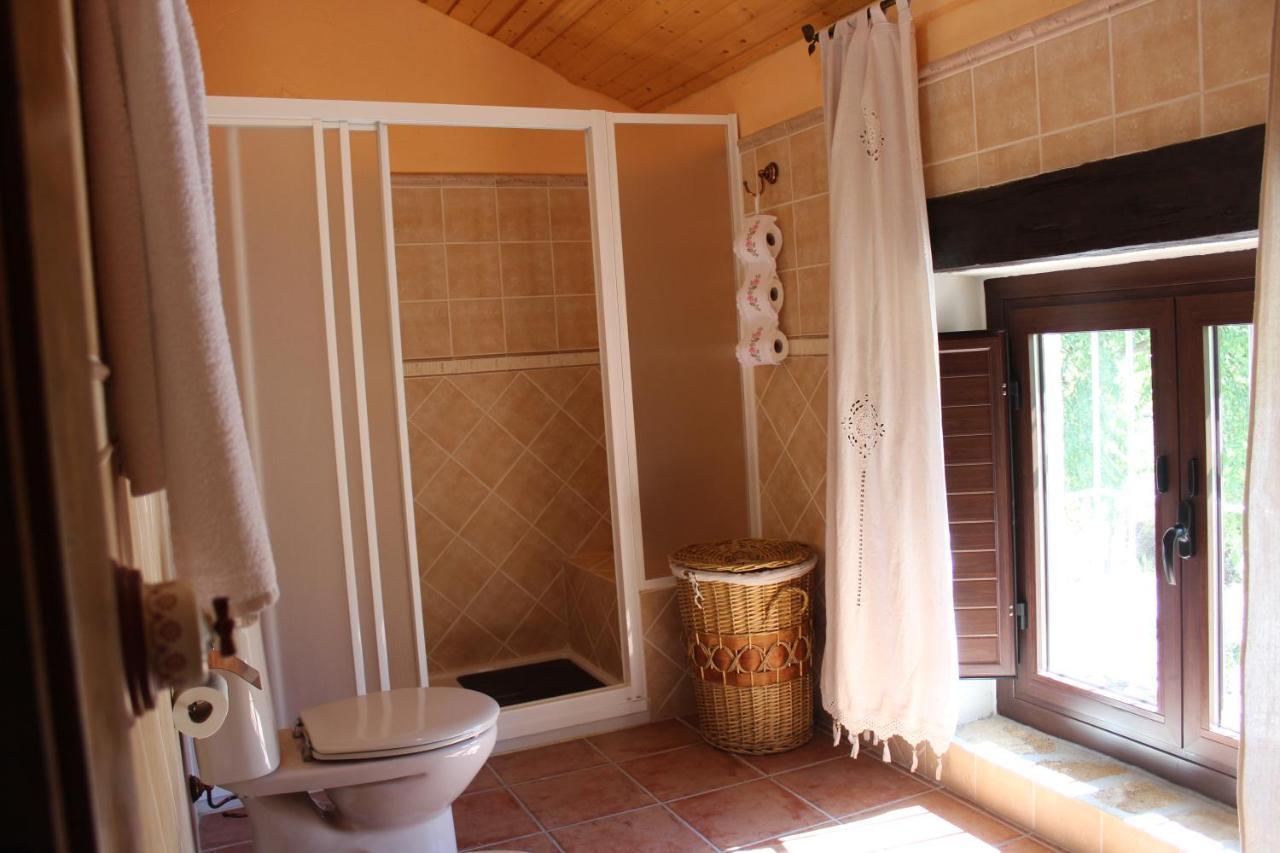 La Noguera Casa Rural วูเอสการ์ ภายนอก รูปภาพ