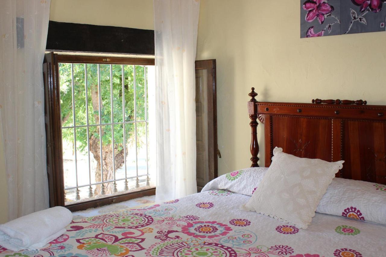 La Noguera Casa Rural วูเอสการ์ ภายนอก รูปภาพ