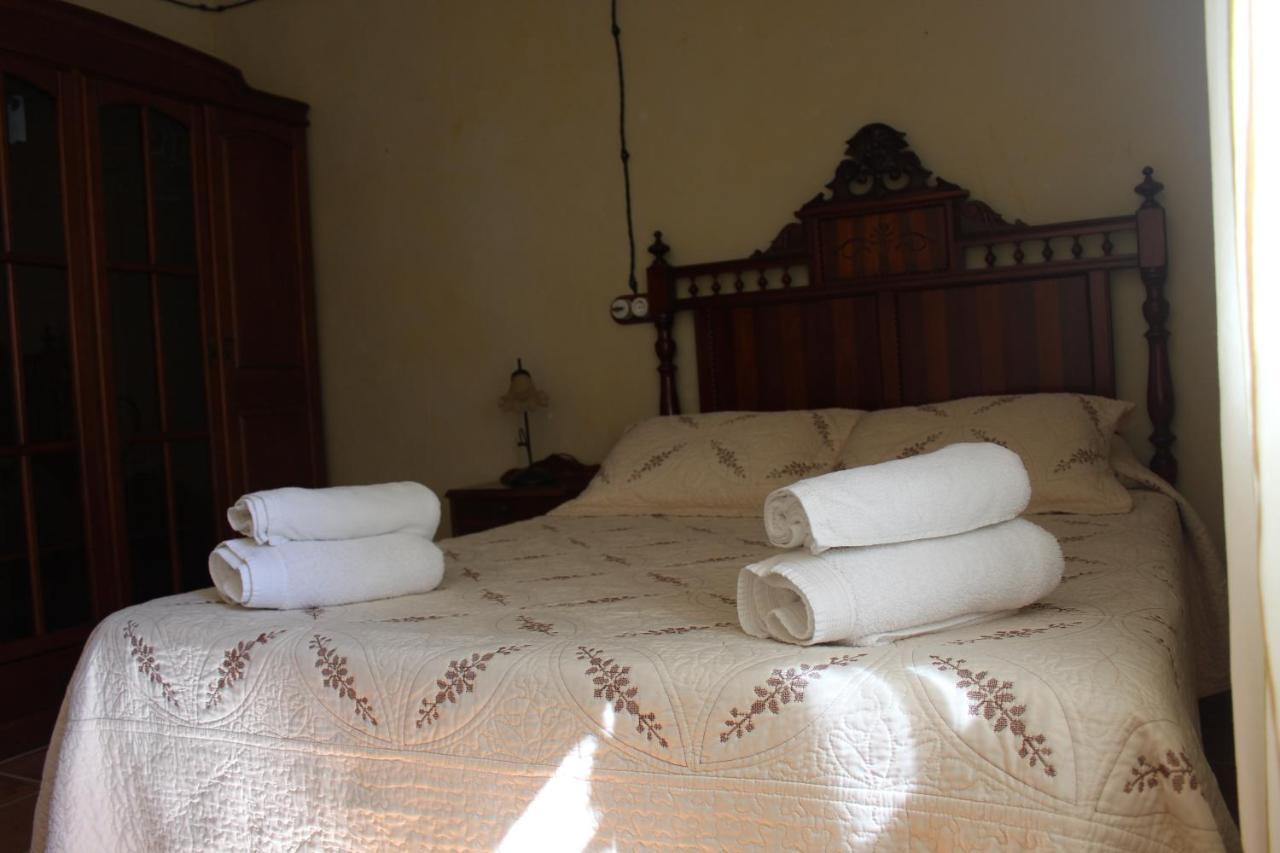 La Noguera Casa Rural วูเอสการ์ ภายนอก รูปภาพ
